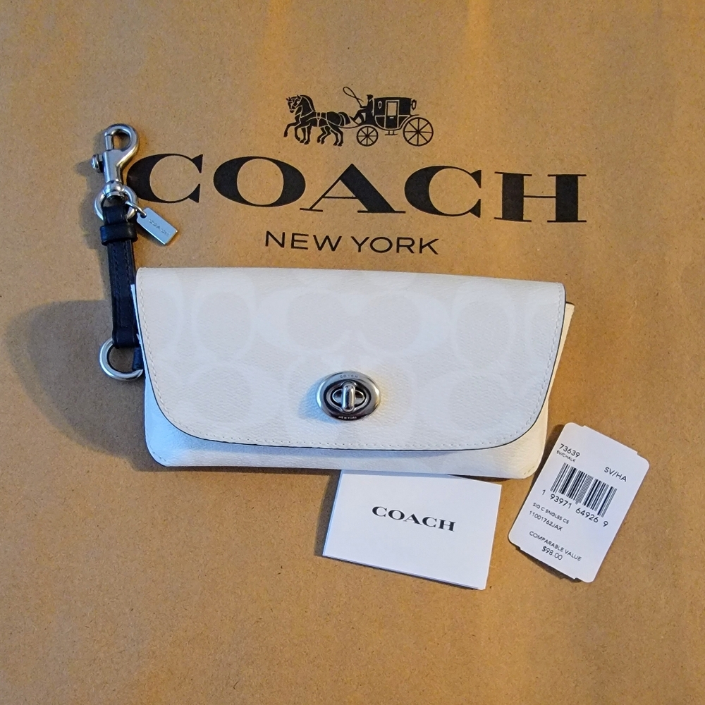 Coach Exclusive Retail Brand Signature Sunglass Case